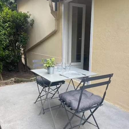Avec Jardin Et Terrasse à Ouistreham